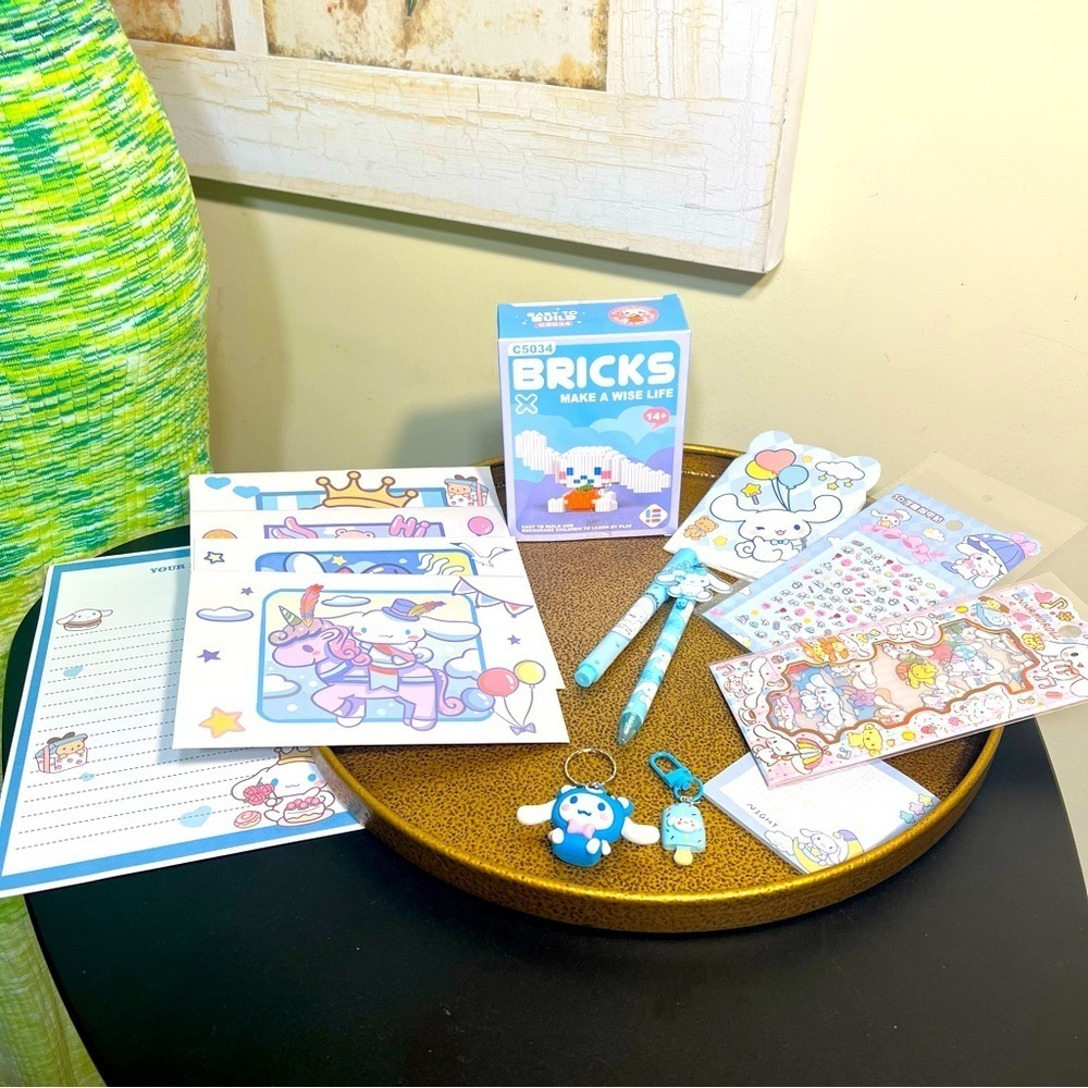 Cinnamoroll Stationery & Accessories Bundle